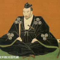 Герб на кимоно – 3 линии, 3 дракона