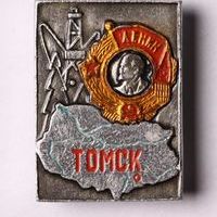 Знак нагрудный «Награждение Томской области орденом Ленина»