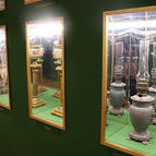 В музее открылась выставка «Хранители света»