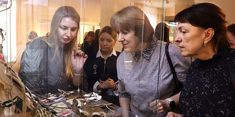 В Томском областном краеведческом музее открылась выставка «40 000 лет и зим. Долгий сон мамонтёнка Любы»